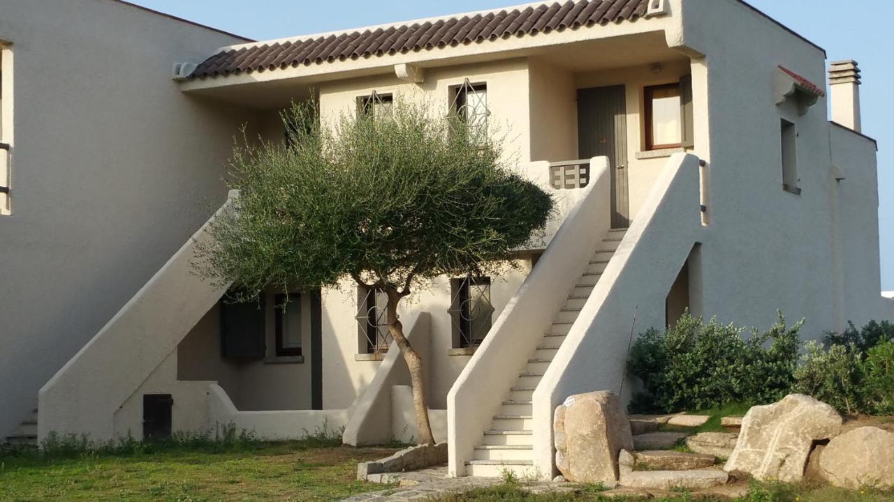 Residence Frontemare Santa Teresa Gallura Kültér fotó