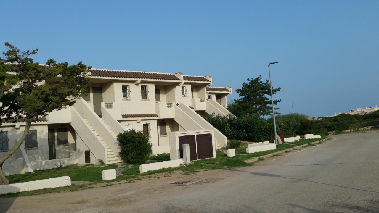 Residence Frontemare Santa Teresa Gallura Kültér fotó
