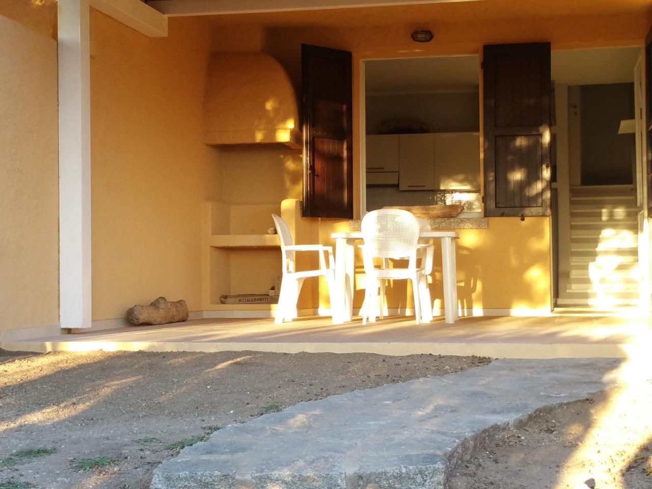 Residence Frontemare Santa Teresa Gallura Kültér fotó
