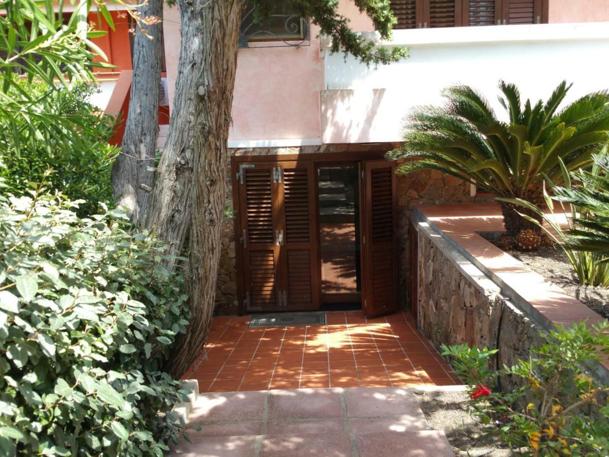 Residence Frontemare Santa Teresa Gallura Kültér fotó